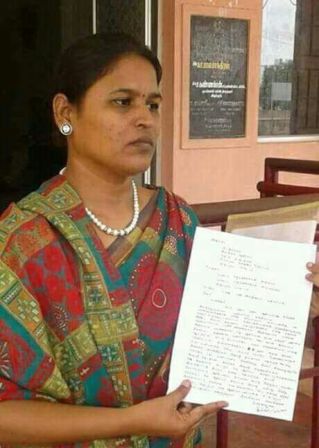 நீட் தேர்வுக்கு எதிர்ப்பு : விழுப்புரத்தில் அரசுப்பள்ளி ஆசிரியை ராஜினாமா