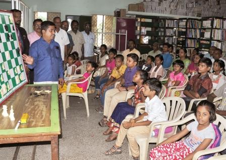 நாமக்கல் மாவட்ட மைய நூலகத்தில் கோடைகால பயிற்சி வகுப்புகள்