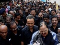 துப்பாக்கிசூடு- பேரவையில் இருந்து திமுக வெளிநடப்பு