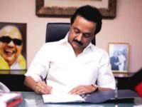 சோபியா விவகாரம்: நீதிமன்றம் உத்திரவிட்டும் எஸ்.வி சேகரை கைது செய்யாதாது ஏன்? முக.ஸ்டாலின்