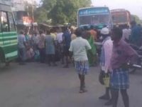 கிருஷ்ணாபுரம் பொதுமக்கள் குடிநீர் வழங்க கோரி சாலை மறியல்!