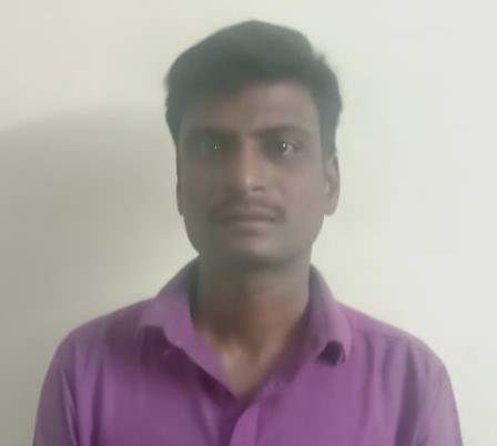 பெரம்பலூர்: பட்டப் பகலில் பைக்கை திருடிய வாலிபர்; பொதுமக்கள் பிடித்து போலீசில் ஒப்படைத்தனர்!!