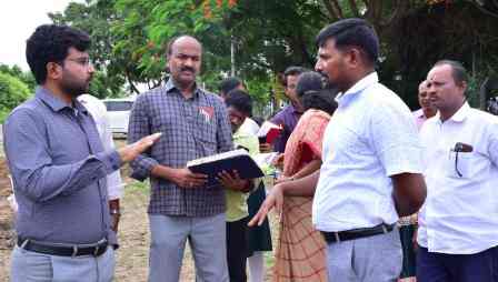 பெரம்பலூர்: சிறுவாச்சூர் சின்ன ஏரியில் தூர்வாரி கரைகளை பலப்படுத்தும் பணி; கலெக்டர் தொடங்கி வைத்தார்!