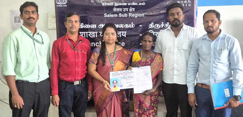 பெரம்பலூர்: பணியின் போது சாலை விபத்தில் உயிரிழந்த லிங்கம் ஆட்டோமொபைல்ஸ் ஊழியரின் குடும்பத்திற்கு வாழ்நாள் ஓய்வூதியம்!