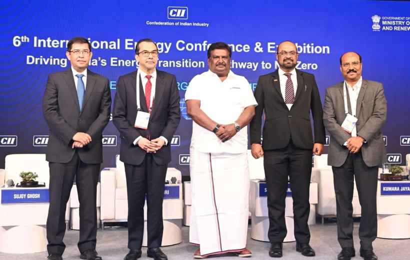 மரபுசாரா எரிசக்தி துறையில், புதிய தொழில்களை தொடங்கவும் முதலீடு செய்யவும், சர்வதேச எரிசக்தி மாநாட்டில் தமிழ்நாடு மின்சாரத் துறை அமைச்சர் எஸ்.எஸ். சிவசங்கர் அழைப்பு!