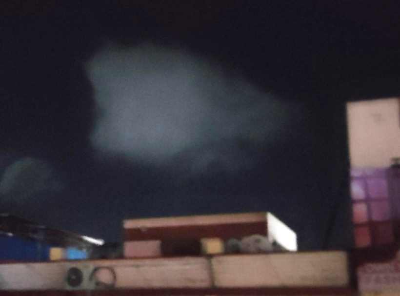 பெரம்பலூர்: தாழப்பறந்த முகில் கூட்டங்கள்! புயல் எதிரொலி!!