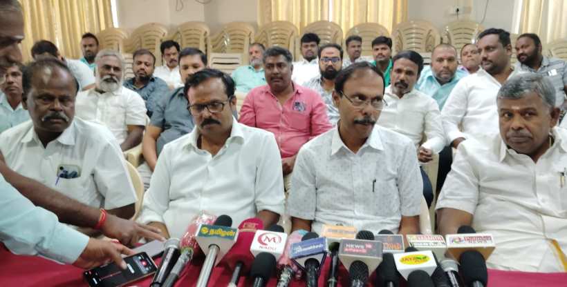 பெரம்பலூர்: பிளாஸ்டிக் பையை பயன்படுத்துவதில்லை என மாவட்ட ஓட்டல்கள் சங்க கூட்டத்தில் தீர்மானம்!
