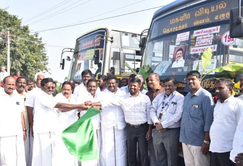 பெரம்பலூர்: 11 வழித்தடங்களில் பேருந்து வழிதட நீட்டிப்பு செய்து சேவையை தொடங்கி வைத்தார் அமைச்சர் சா.சி.சிவசங்கர்!