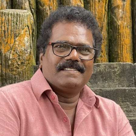 பெரம்பலூர்: குன்னம் தொகுதியில் இரட்டை இலை சின்னத்தில் போட்டியிடும் வேட்பாளர் சரண்யாவை ஆதரித்து திரைப்பட இயக்குனர் தங்கர்பச்சான் இன்று 2 இடங்களில் பிரச்சாரம் செய்கிறார்!