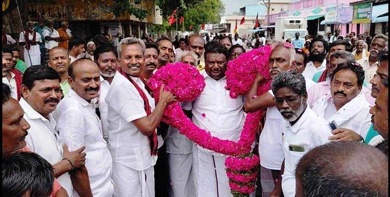 பெரம்பலூர்: ஆளுங்கட்சியாக இருந்தாலும், எதிர்க்கட்சியாக இருந்தாலும் மக்கள் பணி தொடரும்; குன்னம் எம்.எல்.ஏ சிவசங்கர் நன்றி அறிவிப்பில் பேச்சு!
