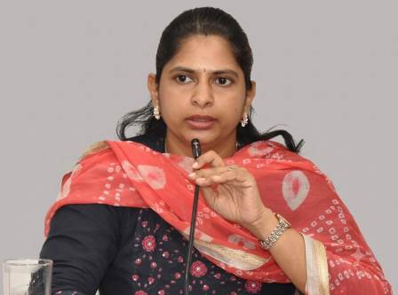 பெரம்பலூர்: இரூர் கிராமத்தில் மக்கள் தொடர்பு திட்ட முகாம்; கலெக்டர் தகவல்!
