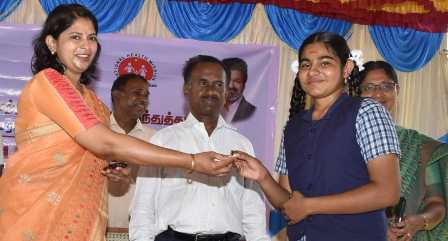 பெரம்பலூர்: 217994 பேருக்கு குடற்புழு மாத்திரை வழங்கும் பணி; கலெக்டர் தொடங்கி வைத்தார்!